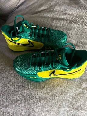Nike Green and Yellow Women's Sneakers